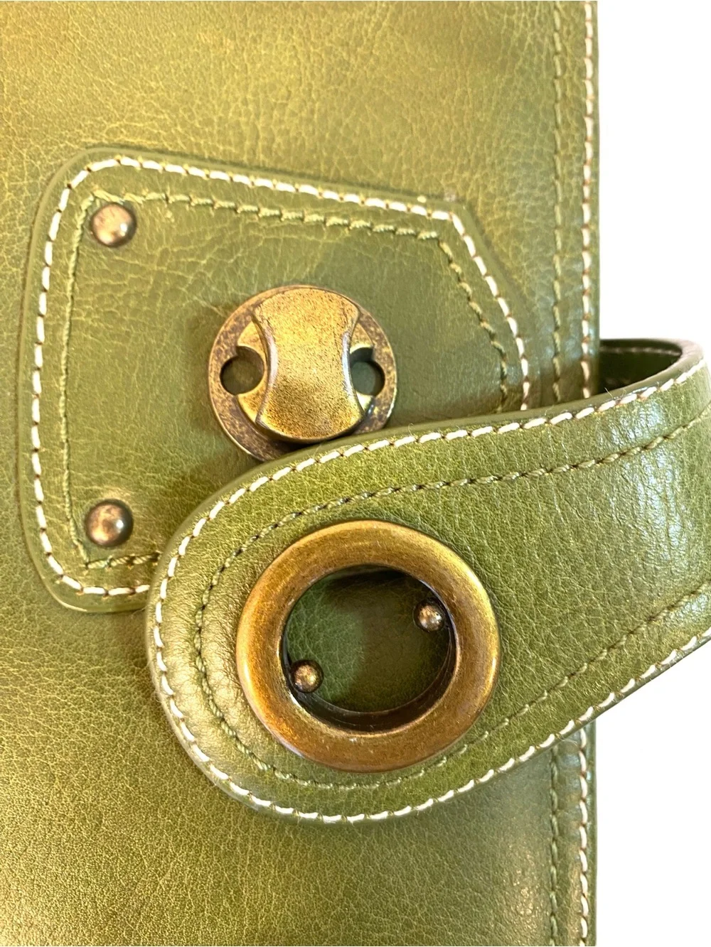 FRANKLIN COVEY Green Leather Compact Binder Turn Lock Closure